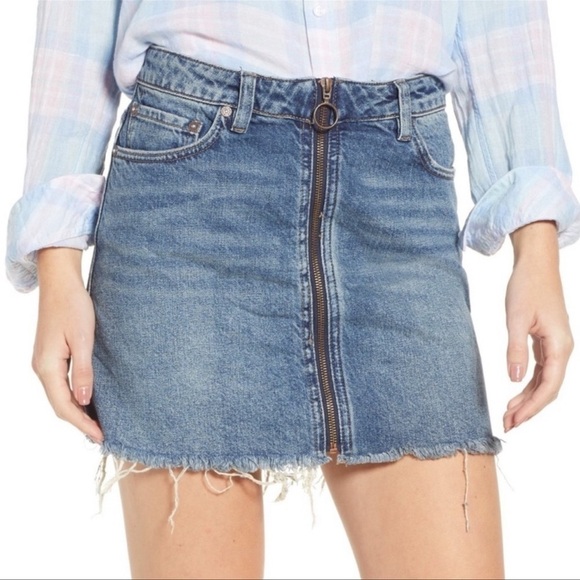 Free People Mini Zip It Up Denim Skirt size 28 - Picture 11 of 15